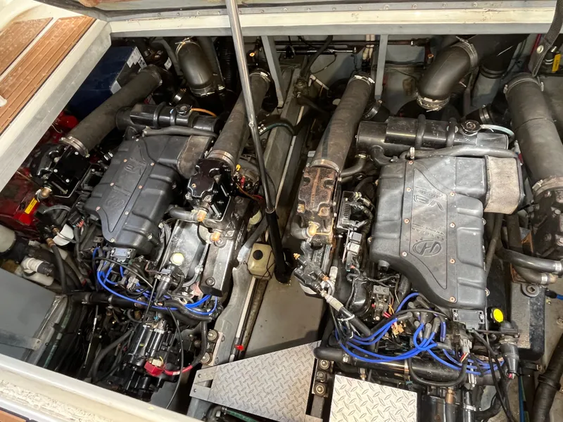 Slide: The Image of Sea Ray Sundancer 400 1999 - 56