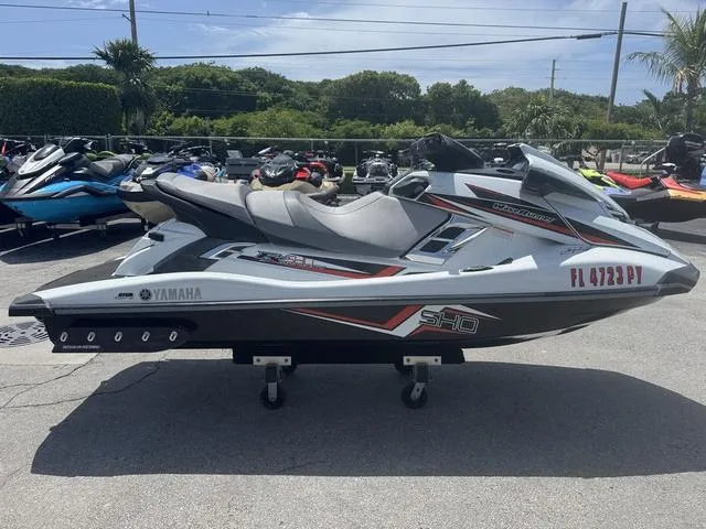 Slide: The Image of Yamaha FX SHO 2014 - 5