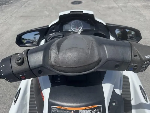 Slide: The Image of Yamaha FX SHO 2014 - 8