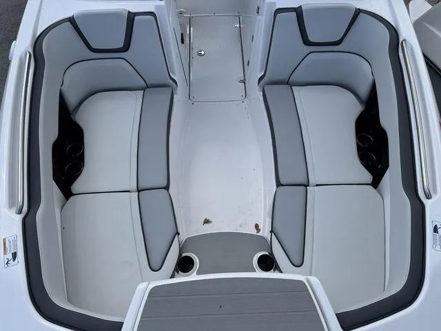 Slide: The Image of Yamaha AR250 2025 - 8