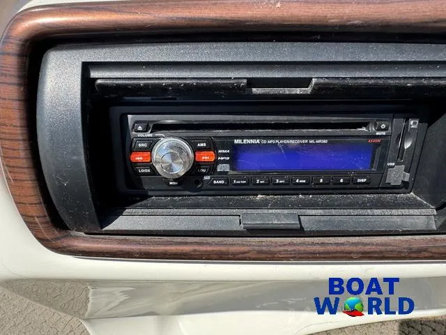 Slide: The Image of Lowe Suncruiser Trinidad 204 2005 - 24