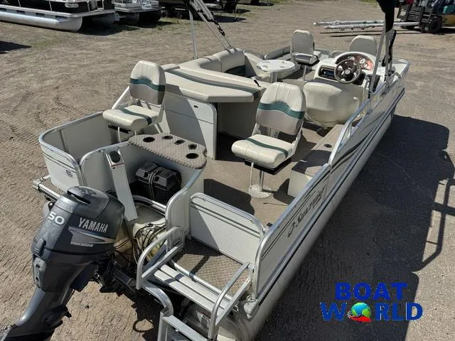 Slide: The Image of Lowe Suncruiser Trinidad 204 2005 - 5