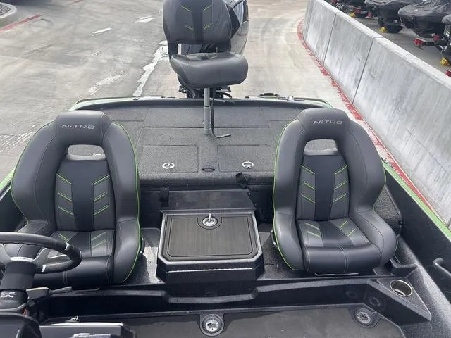 Slide: The Image of Nitro Z21 2022 - 15