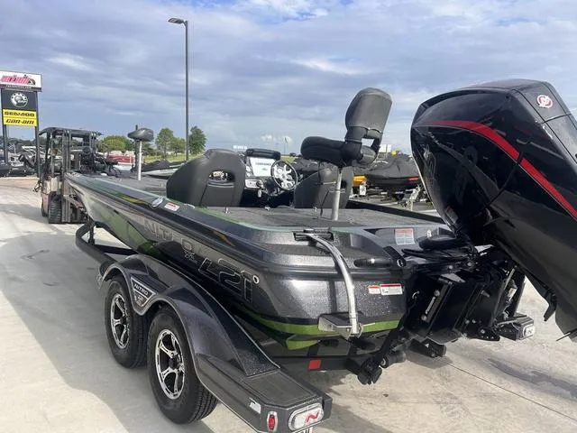 Slide: The Image of Nitro Z21 2022 - 7