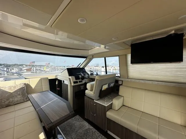 Slide: The Image of Regal 38 Grande Coupe 2022 - 10