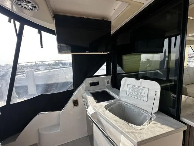 Slide: The Image of Regal 38 Grande Coupe 2022 - 5