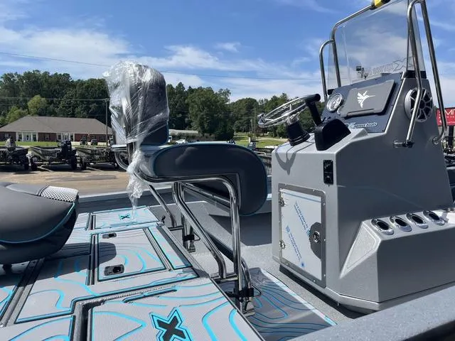 Slide: The Image of Xpress H22B 2025 - 19