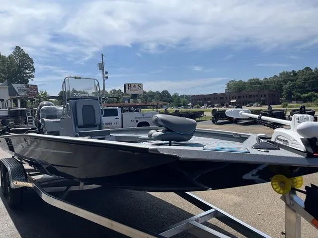 Slide: The Image of Xpress H22B 2025 - 7