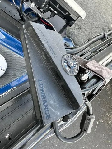 Slide: The Image of Skeeter FXR20 2020 - 9