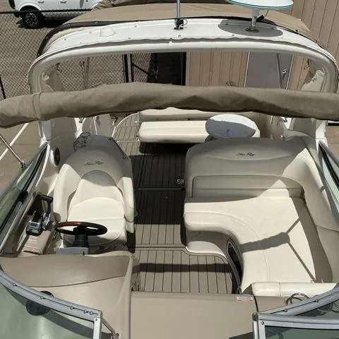 Slide: The Image of Sea Ray 280 Sundancer 2005 - 10