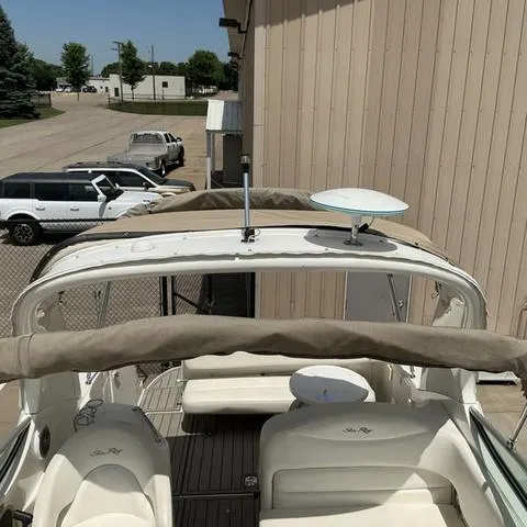 Slide: The Image of Sea Ray 280 Sundancer 2005 - 11