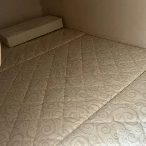 Slide: The Image of Sea Ray 280 Sundancer 2005 - 19