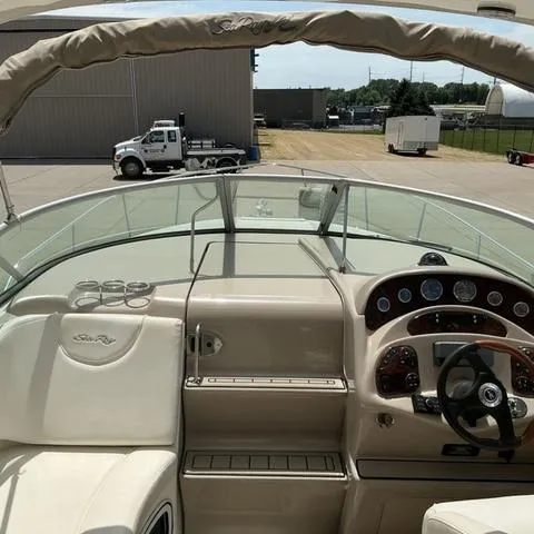 Slide: The Image of Sea Ray 280 Sundancer 2005 - 7
