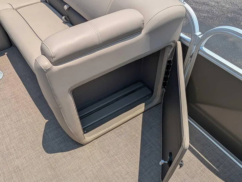 Slide: The Image of Sun Tracker Party Barge 20 2023 - 12