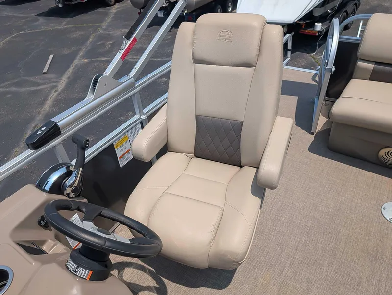 Slide: The Image of Sun Tracker Party Barge 20 2023 - 14