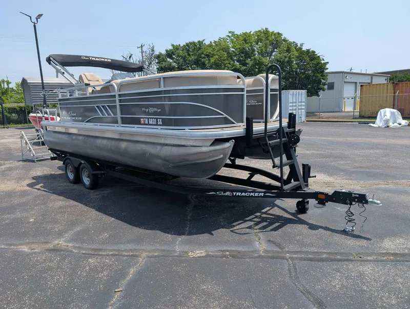 Slide: The Image of Sun Tracker Party Barge 20 2023 - 5