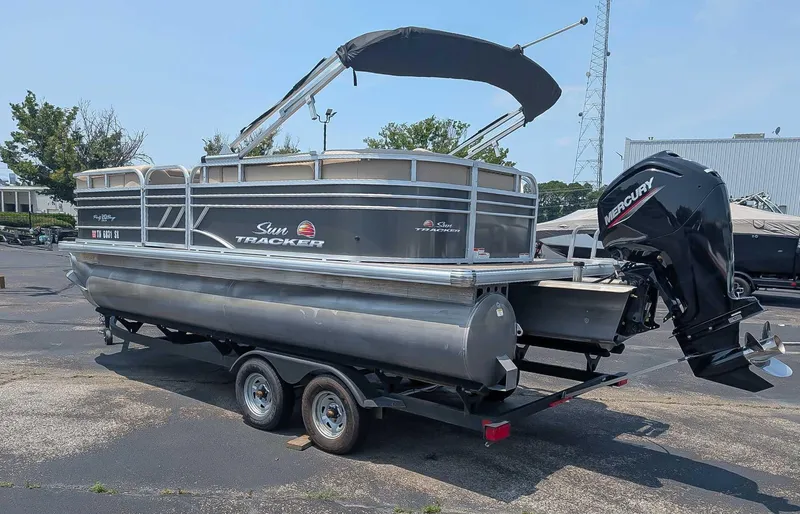 Slide: The Image of Sun Tracker Party Barge 20 2023 - 7