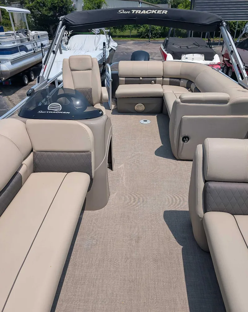 Slide: The Image of Sun Tracker Party Barge 20 2023 - 9