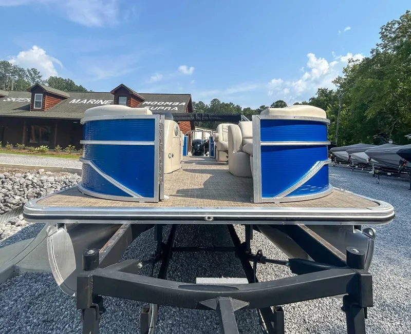 Slide: The Image of Cypress Cay Seabreeze 212 2022 - 4