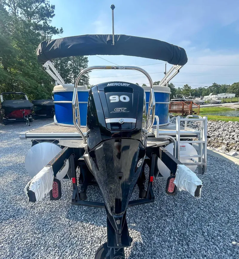 Slide: The Image of Cypress Cay Seabreeze 212 2022 - 8