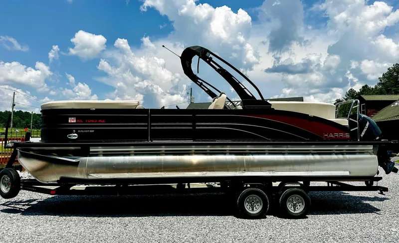 Slide: The Image of Harris Sunliner 250 (CWDH) 2025 - 1