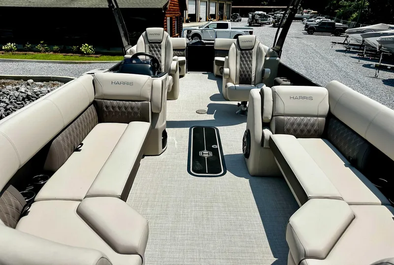 Slide: The Image of Harris Sunliner 250 (CWDH) 2025 - 14