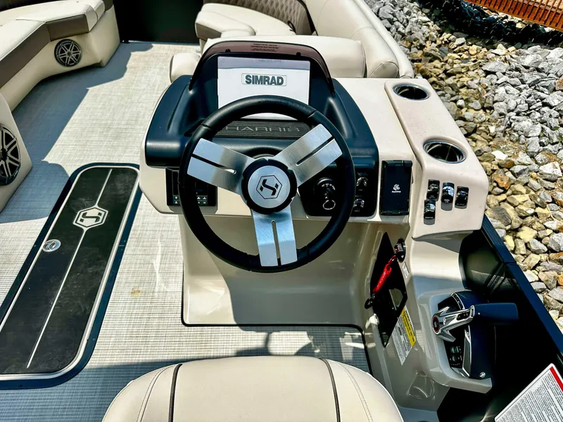 Slide: The Image of Harris Sunliner 250 (CWDH) 2025 - 19