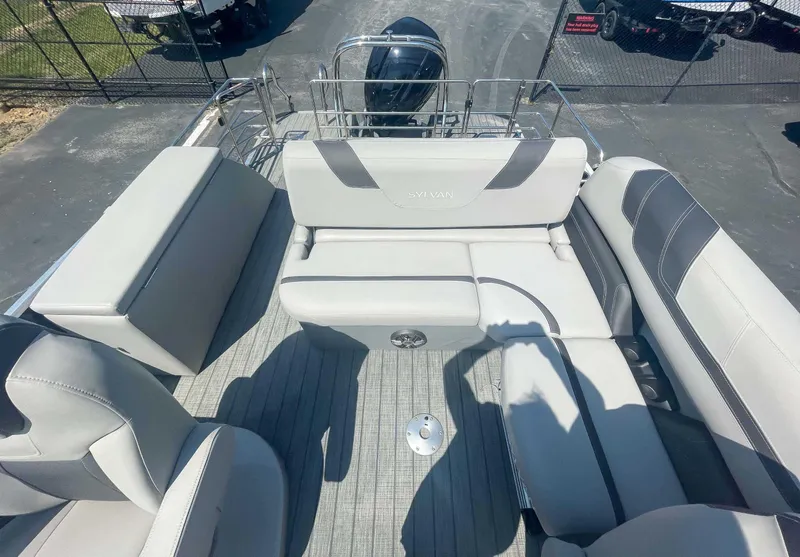 Slide: The Image of Sylvan L-5 CLZ DH 2022 - 13