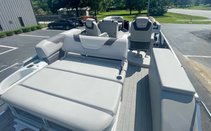 Slide: The Image of Sylvan L-5 CLZ DH 2022 - 14