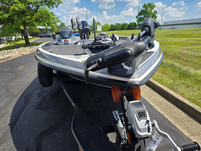 Slide: The Image of 2018 Ranger Z520 Comanche Ranger Cup boat on trailer, parked outdoors on sunny day. - 6