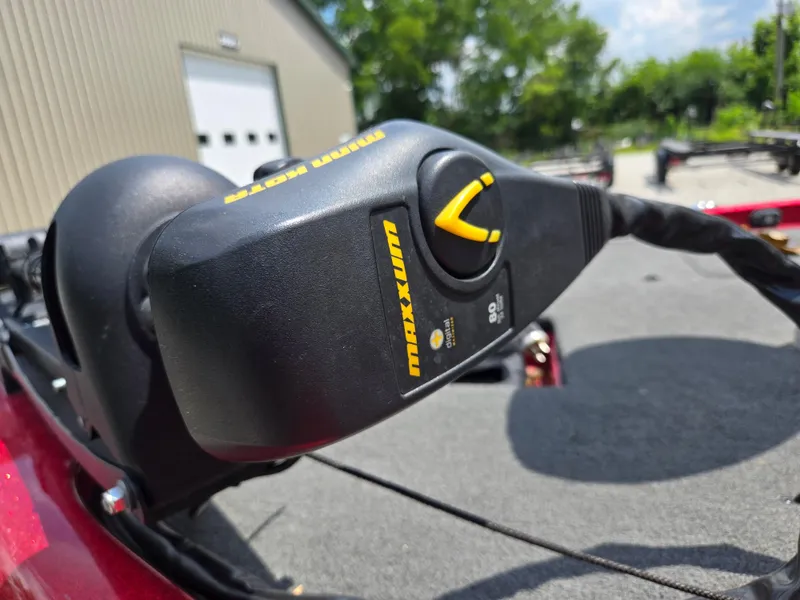 Slide: The Image of Close-up of a Minn Kota Maxxum trolling motor on a 2017 Skeeter TZX 190 boat. - 6