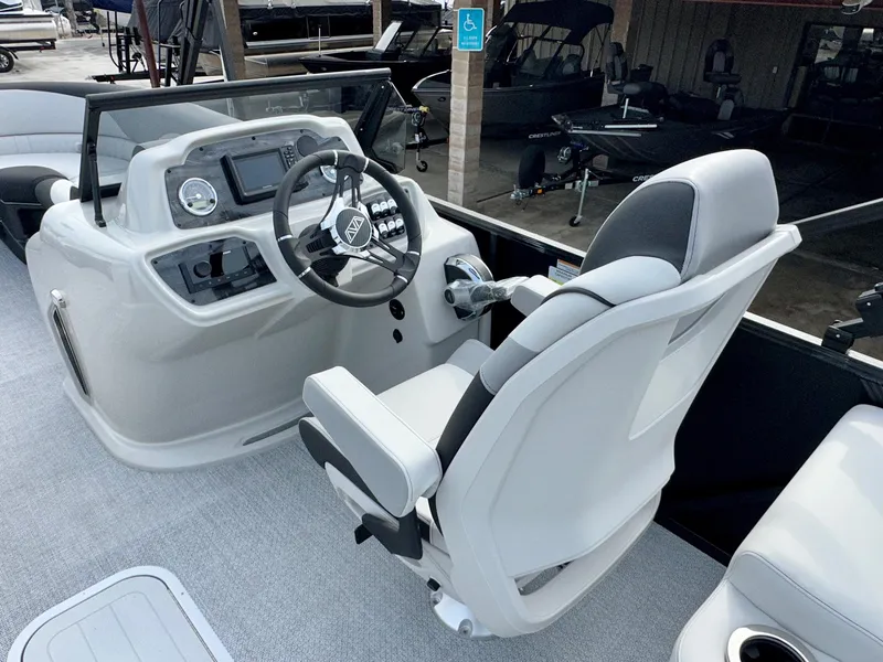 Slide: The Image of Avalon 23' LSZ Platinum Elite Windshield w/ 150HP Mercury! 2025 - 5