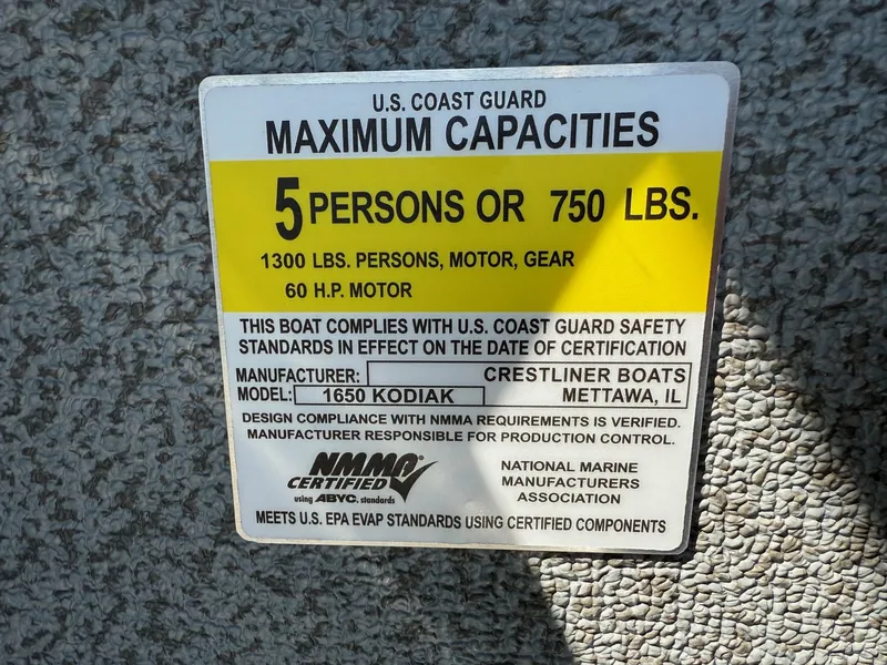 Slide: The Image of Crestliner 1650 Kodiak 2025 - 9