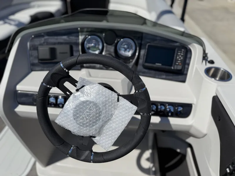 Slide: The Image of Avalon LSZ - 25 FT Versatile Rear Lounger w/ 200HP! 2025 - 15