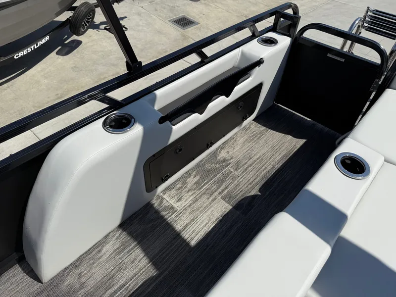 Slide: The Image of Avalon LSZ - 25 FT Versatile Rear Lounger w/ 200HP! 2025 - 5