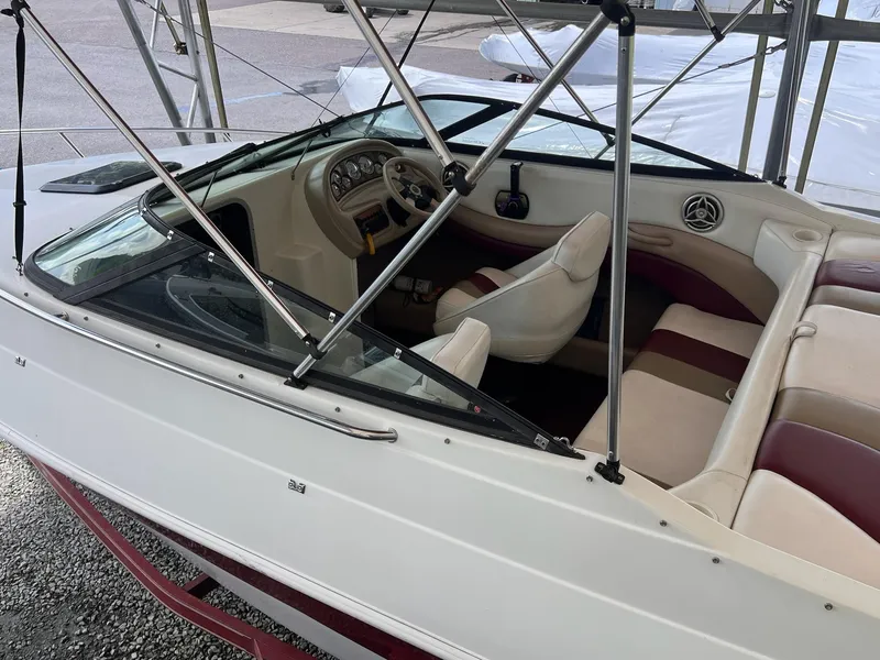 Slide: The Image of Caravelle 209 Cuddy Cabin 2000 - 15