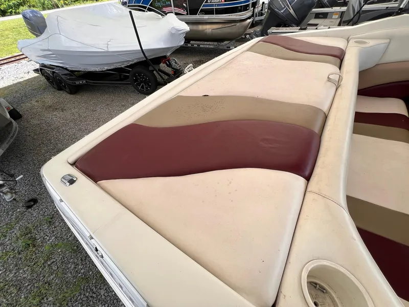 Slide: The Image of Caravelle 209 Cuddy Cabin 2000 - 38