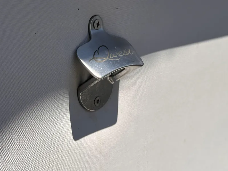 Slide: The Image of Qwest LS 822 DS BAR 2020 - 15