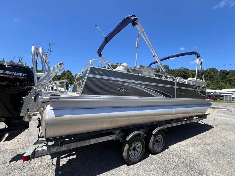 Slide: The Image of Qwest LS 822 DS BAR 2020 - 20