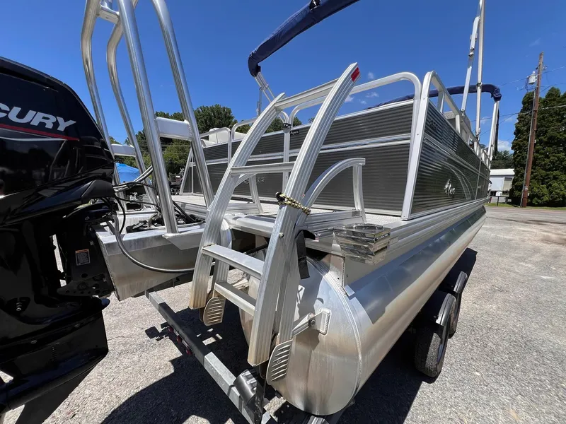 Slide: The Image of Qwest LS 822 DS BAR 2020 - 35