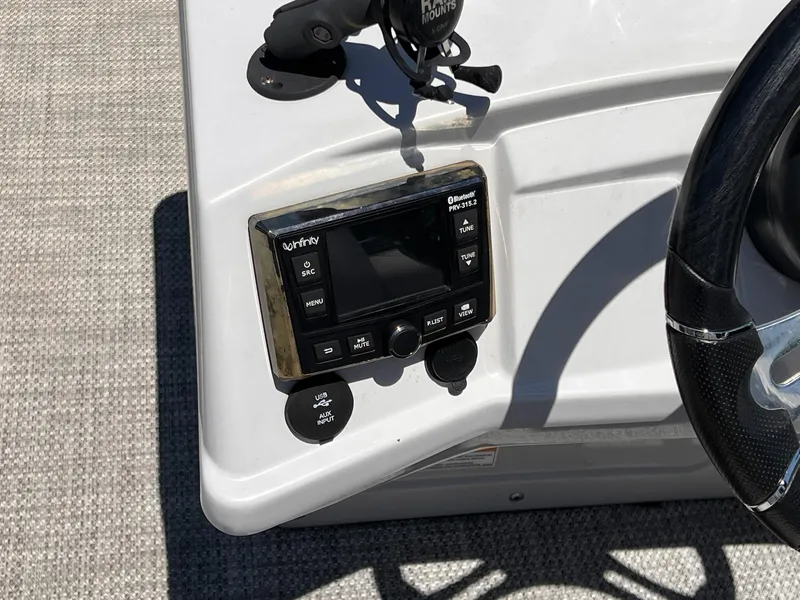 Slide: The Image of Qwest LS 822 DS BAR 2020 - 43