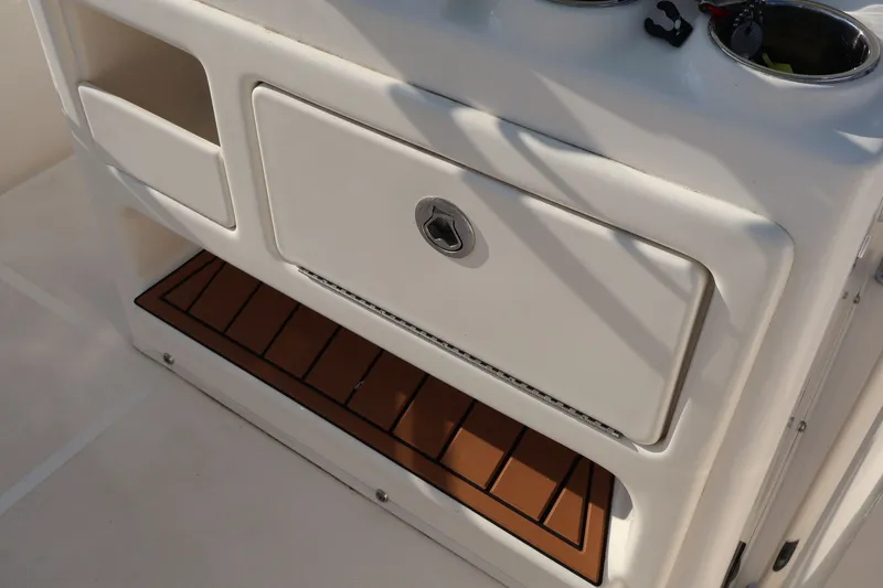 Slide: The Image of Bulls Bay BULLS BAY 230CC 2024 - 9