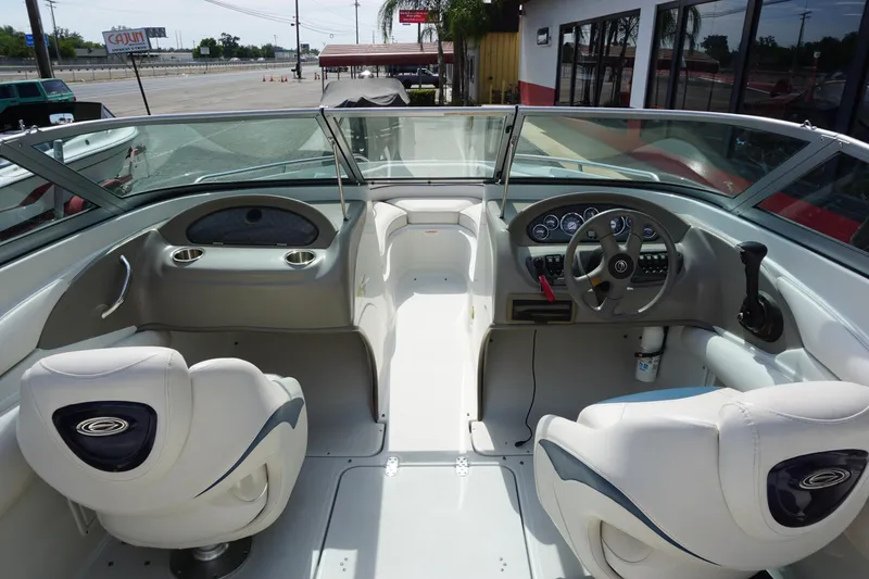 Slide: The Image of Crownline Boats 200 2007 - 6