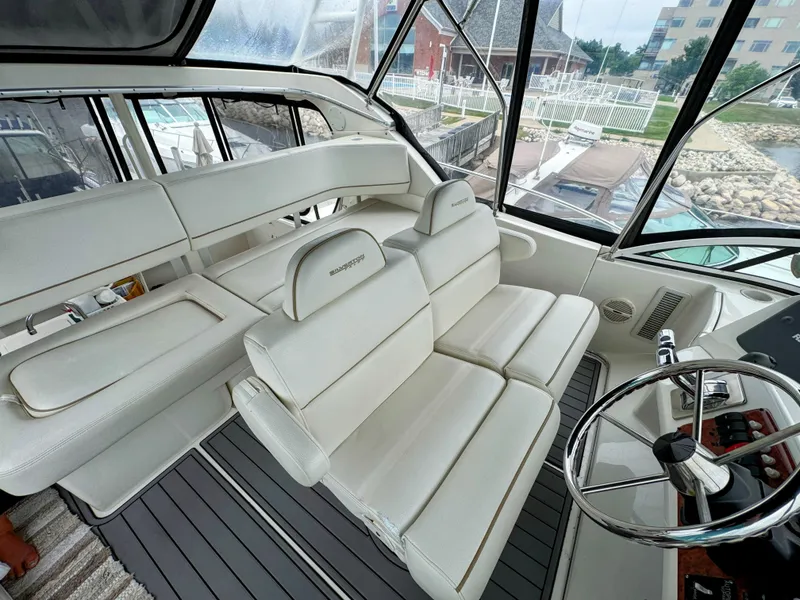 Slide: The Image of Silverton 35 Motor Yacht 2005 - 16