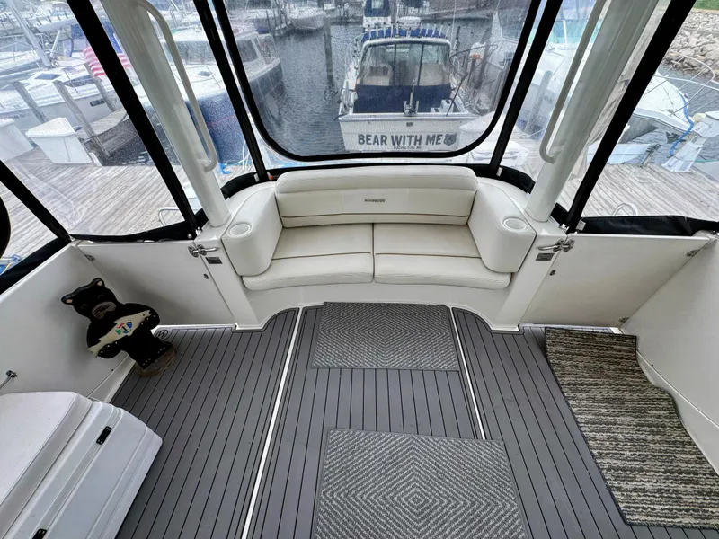 Slide: The Image of Silverton 35 Motor Yacht 2005 - 18