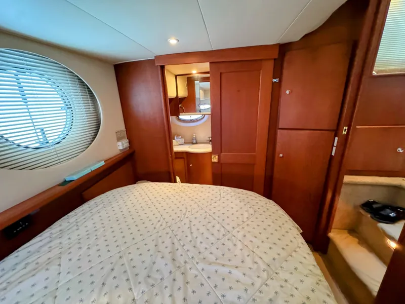 Slide: The Image of Silverton 35 Motor Yacht 2005 - 42