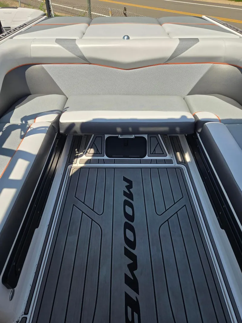 Slide: The Image of Moomba Mojo 2018 - 19