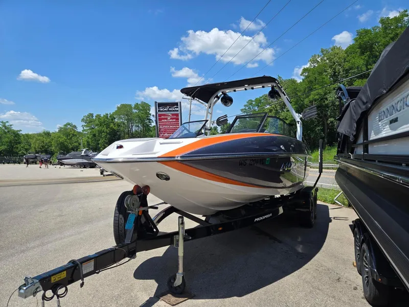 Slide: The Image of Moomba Mojo 2018 - 2