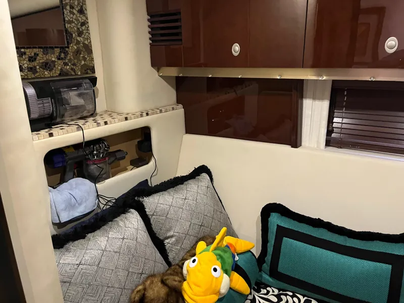 Slide: The Image of Sea Ray 58 Sedan 2008 - 51