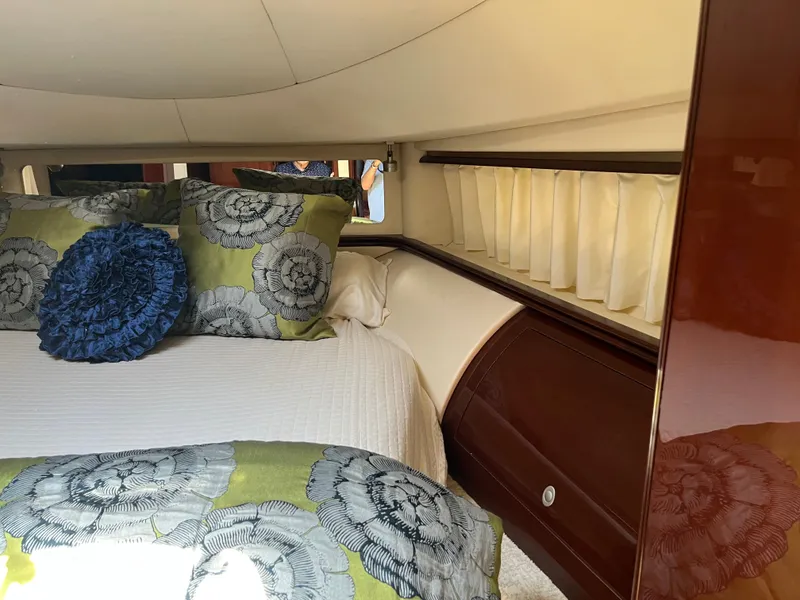 Slide: The Image of Sea Ray 58 Sedan 2008 - 59